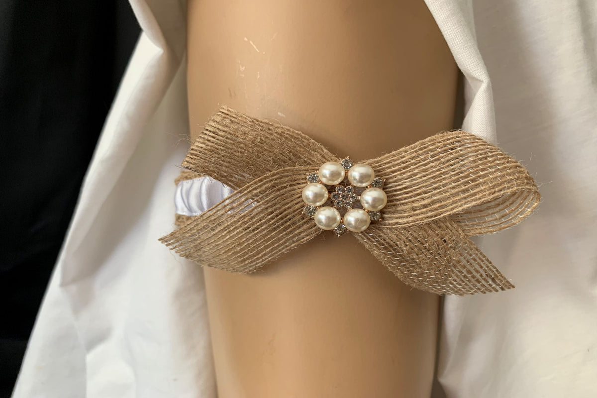 Burlap garters